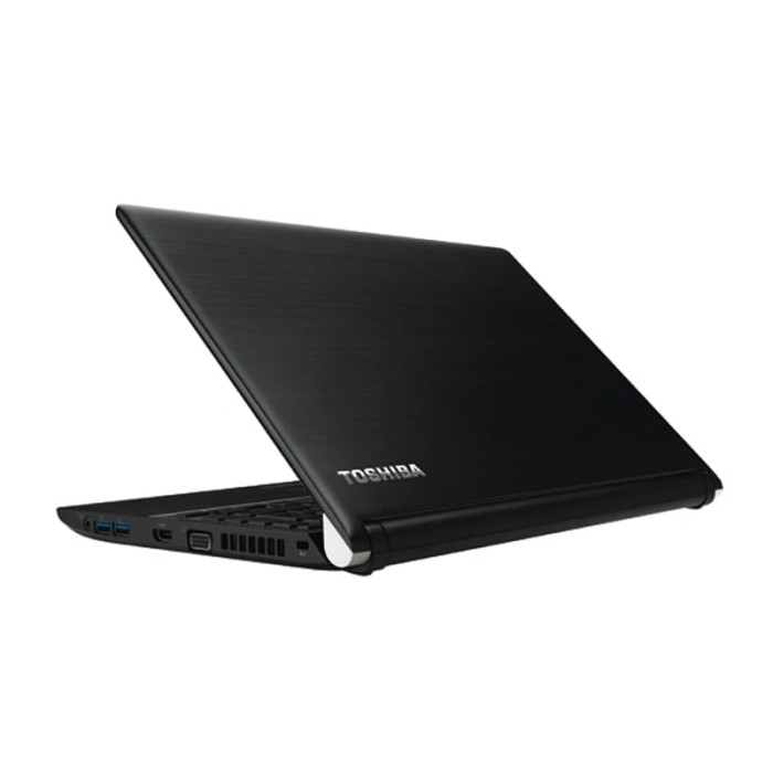 Toshiba Portege A30-C-14C foto 3.jpg