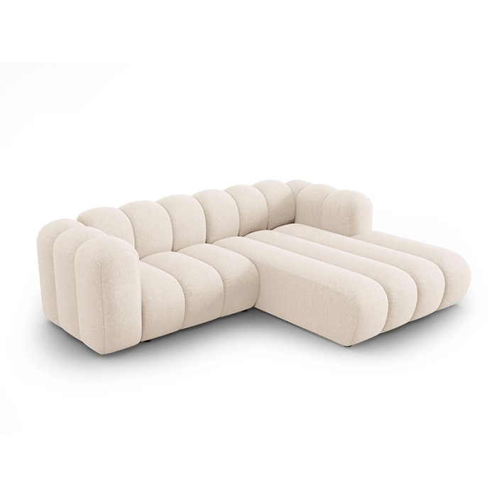 Haluta hoekbank in crèmekleurige stof met afgeronde, gewatteerde zitvlakken en modern design 2.jpg